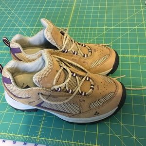 Vasque Breeze 2.0 Low Hiking Shoes - Women’s